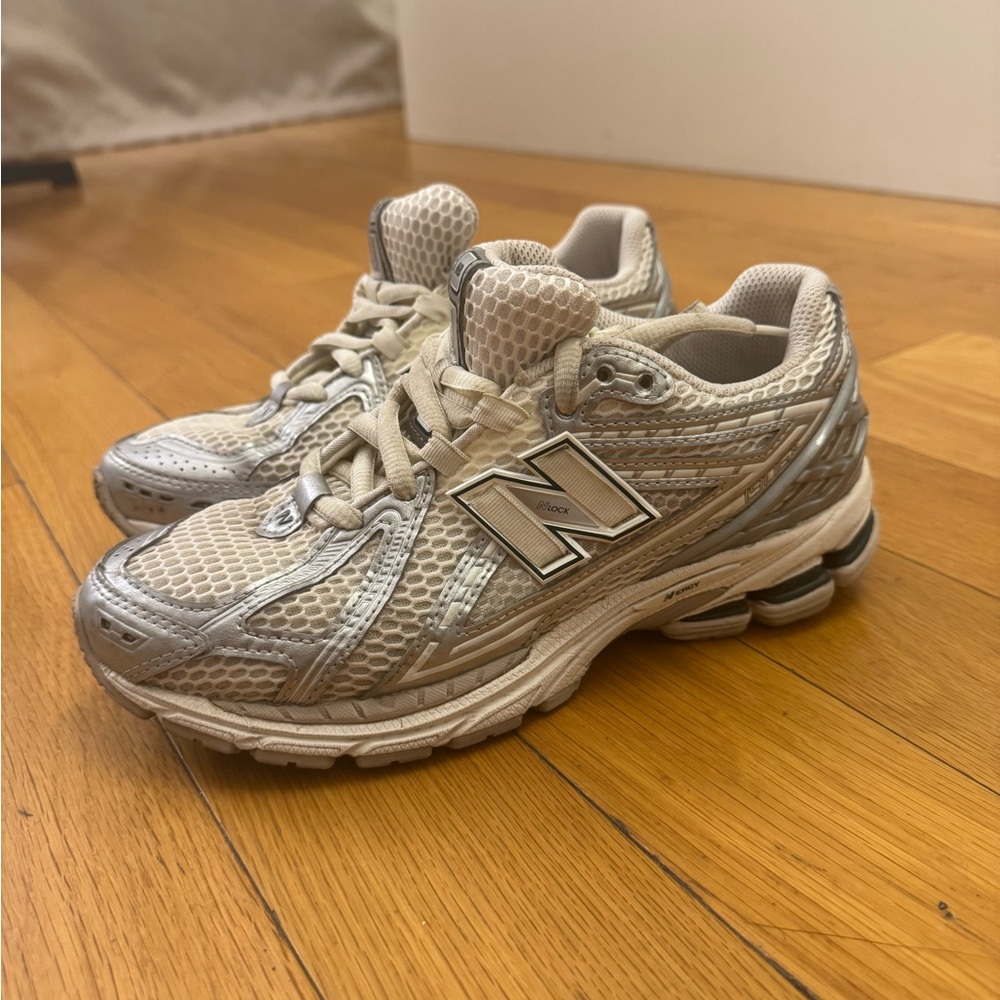 New Balance 1960R Metallic Silver and White Running Shoes